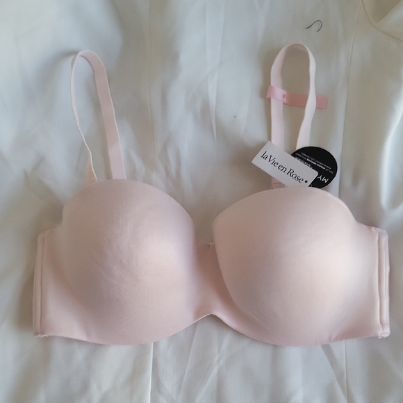La Vie En Rose Other - La Vie en Rose Light Pink Strapless Bra